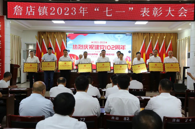 合照1（網(wǎng)站）.jpg
